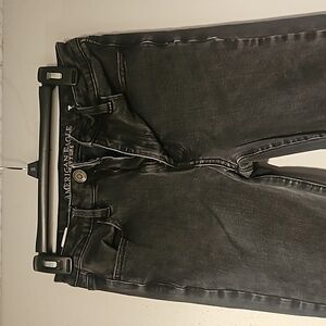 American Eagle size 4 black jeggings